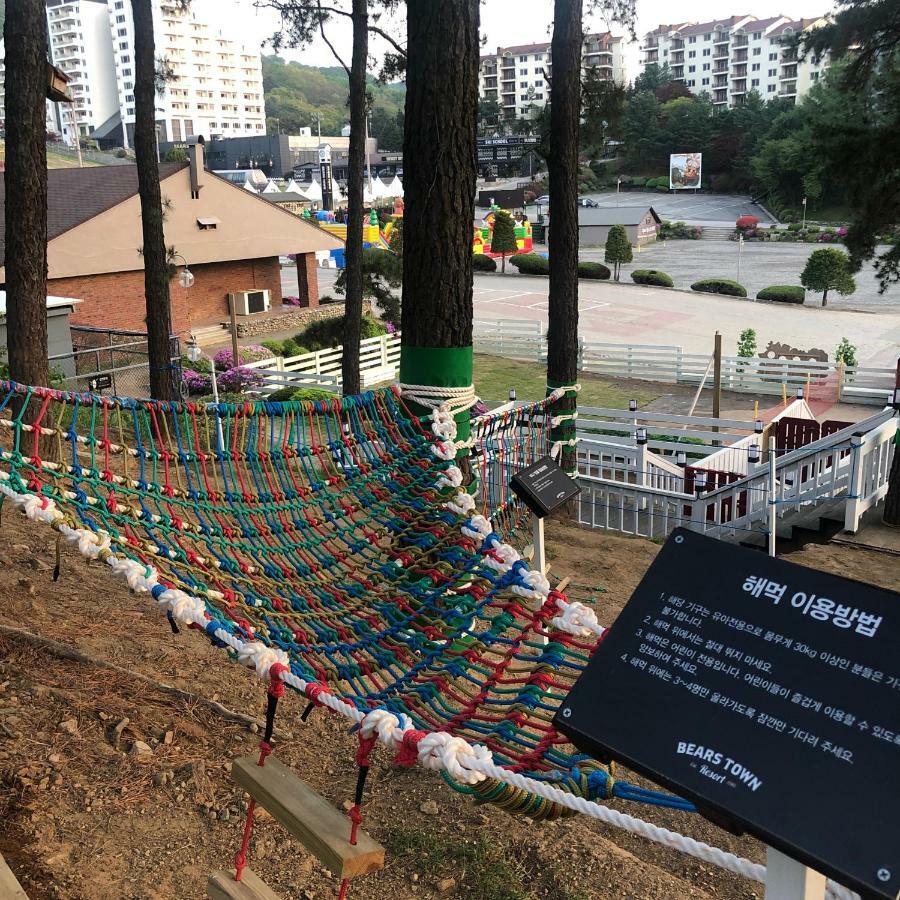 Bears Town Hotell Pocheon Eksteriør bilde