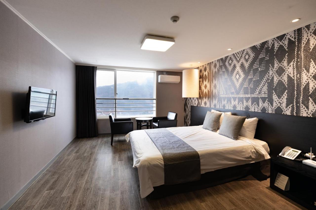 Bears Town Hotell Pocheon Eksteriør bilde