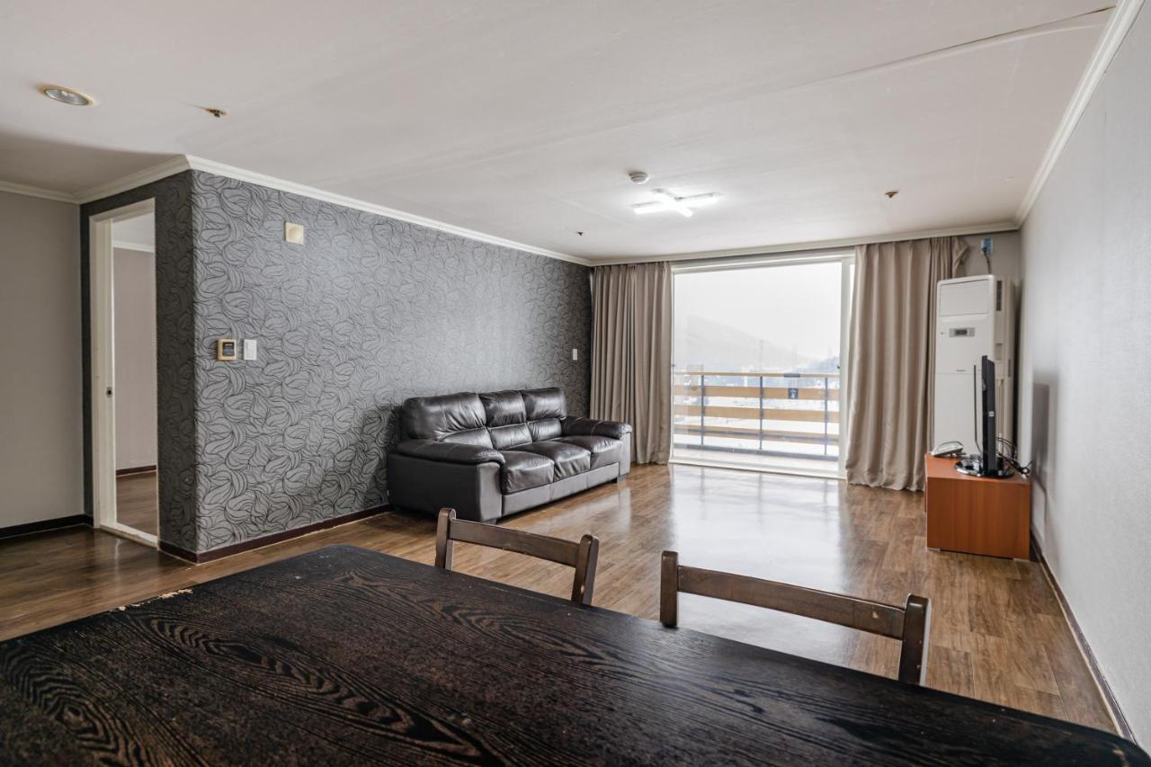 Bears Town Hotell Pocheon Eksteriør bilde